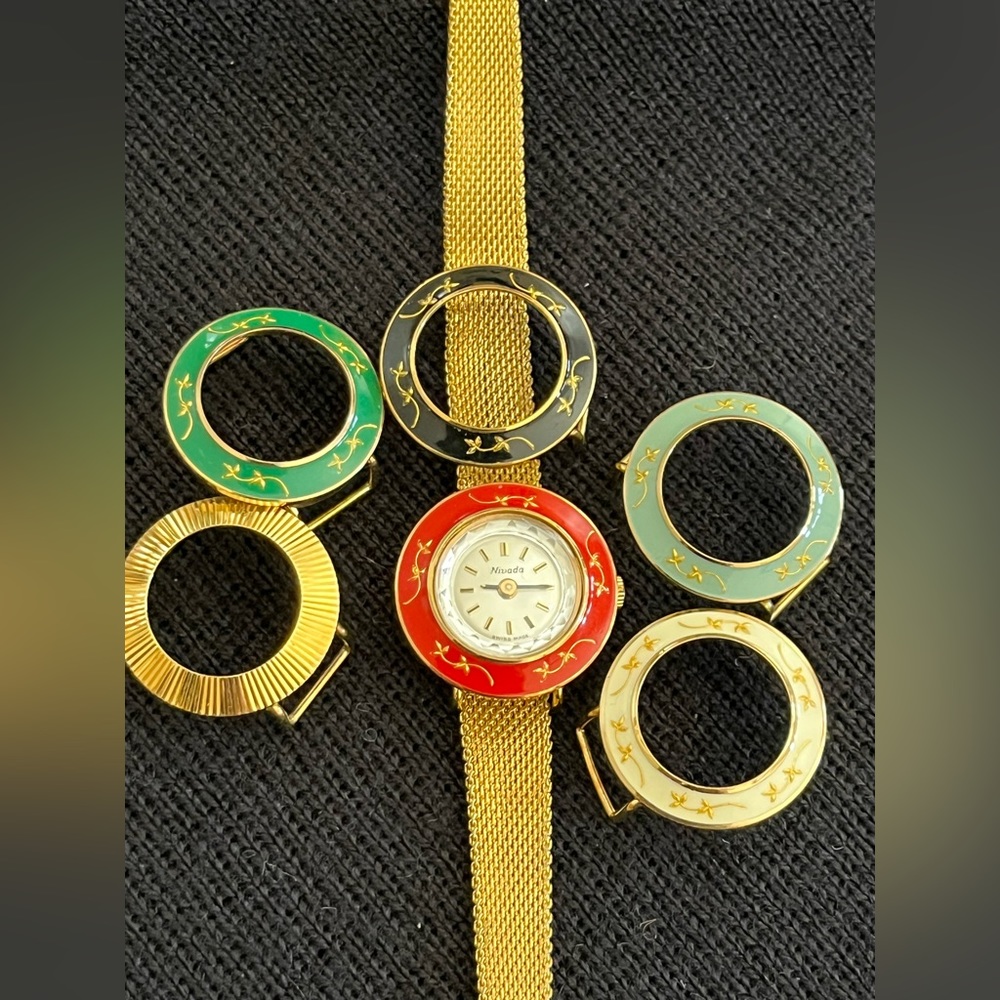 Watch - Picture 7 of 8